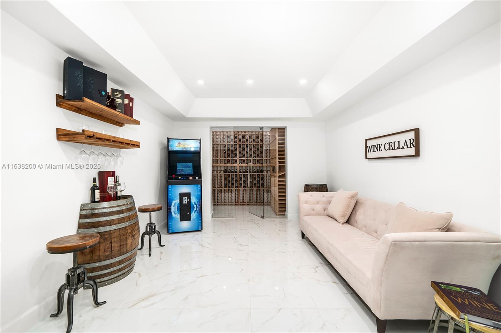MARIEL GROVE VIEW - Residential