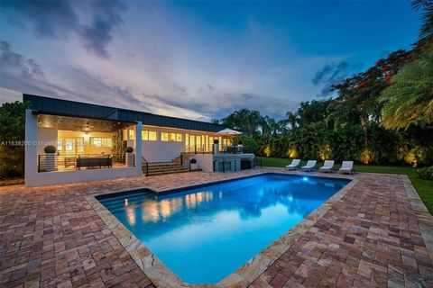 A home in Pinecrest