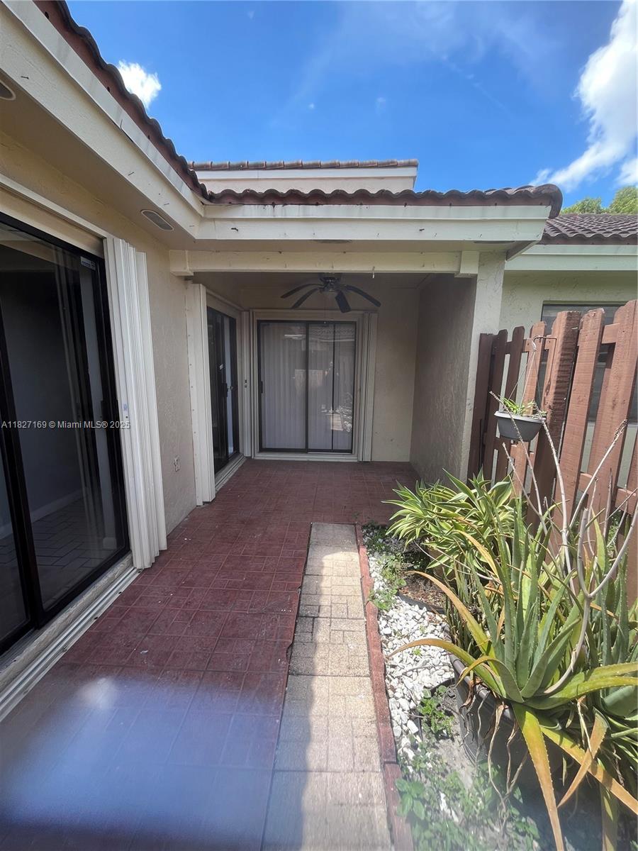 VILLA HOMES AT THE MOORS - Residential