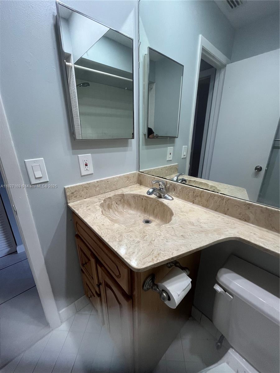 VILLA HOMES AT THE MOORS - Residential