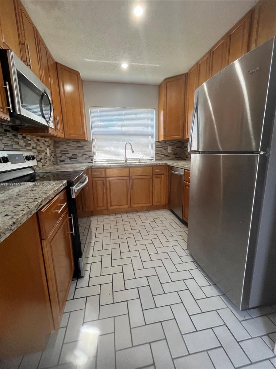 VILLA HOMES AT THE MOORS - Residential