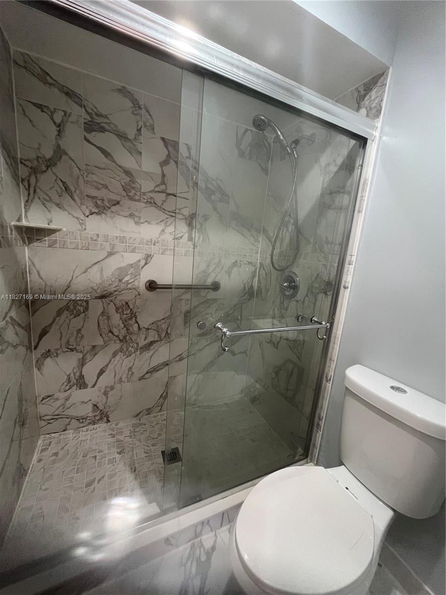 VILLA HOMES AT THE MOORS - Residential