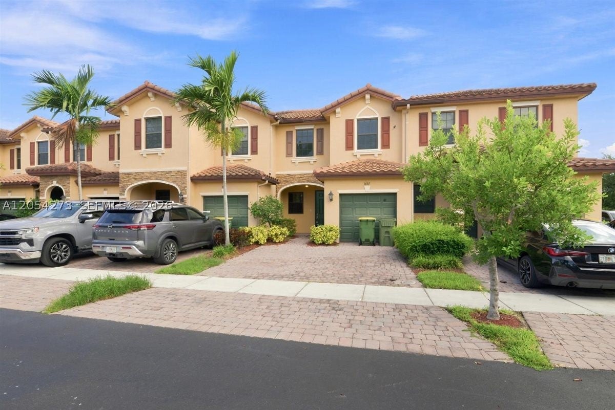 3787 SE 2nd St, Homestead FL 33033