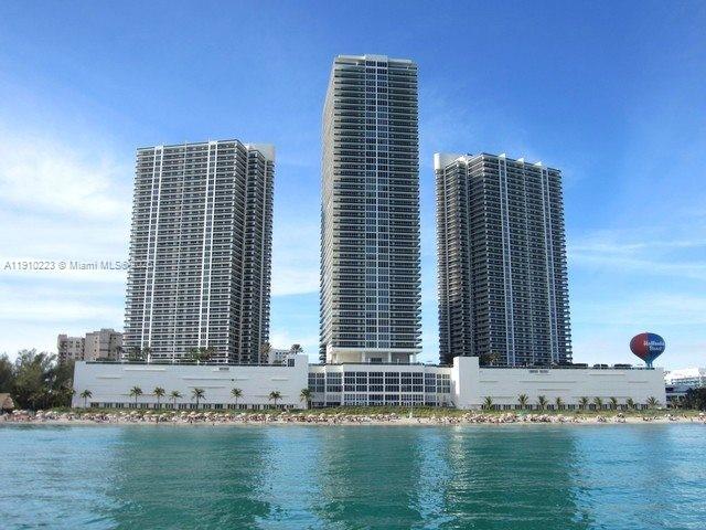 BEACH CLUB TWO CONDO - Residential Lease