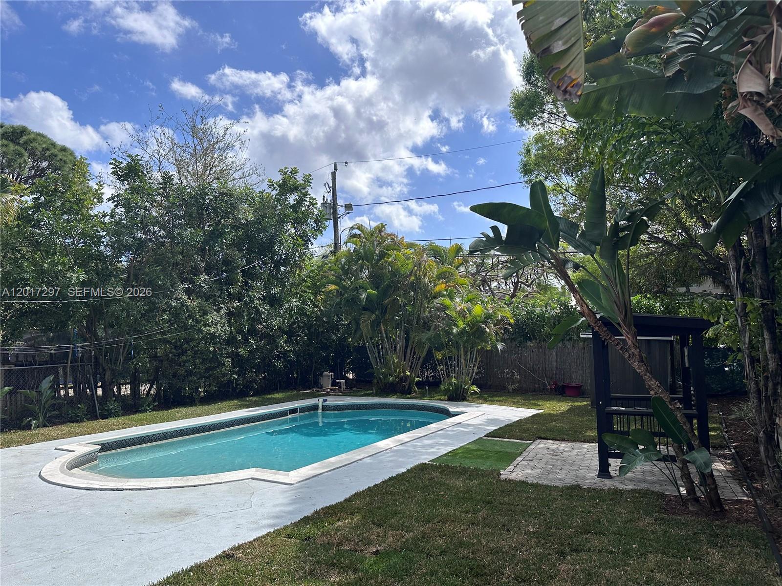 CROISSANT PARK - Residential