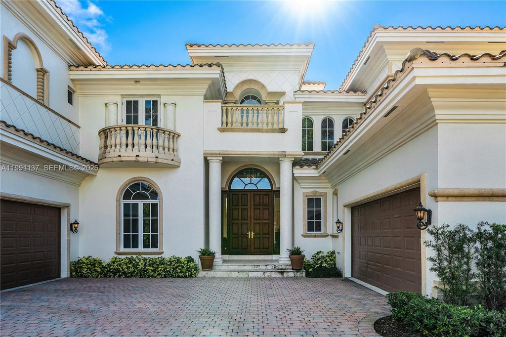 Photo of 4900 Sanctuary Ln, Boca Raton, FL 33431 (MLS # A11991137)