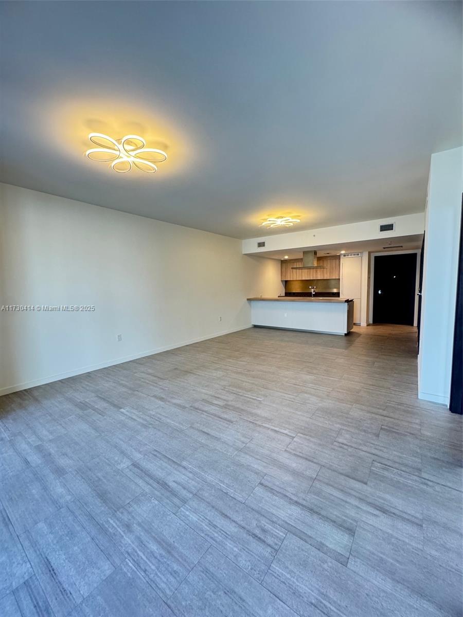Property for Sale at 1000 Brickell Plz 3214, Miami, Broward County, Florida - Bedrooms: 1 
Bathrooms: 2  - $790,000