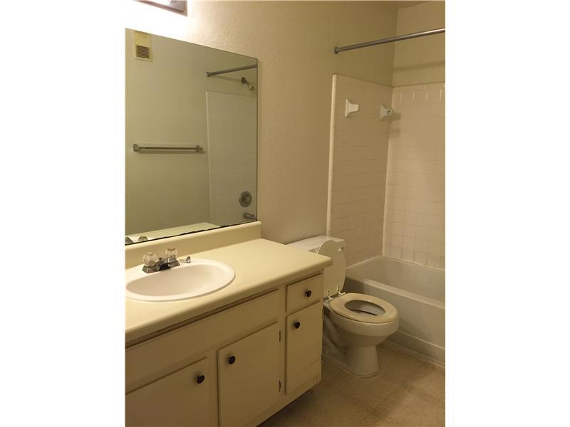 CORAL KEY - Residential Lease