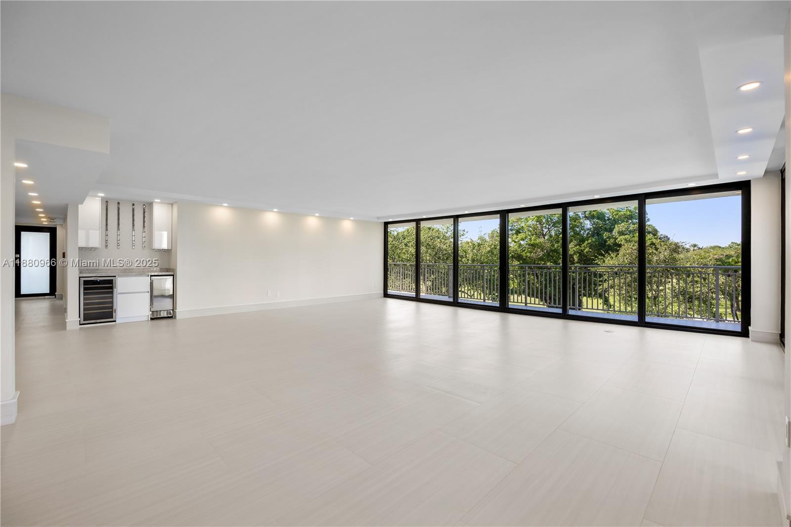 GABLES BATH CLUB APTS CON - Residential Lease