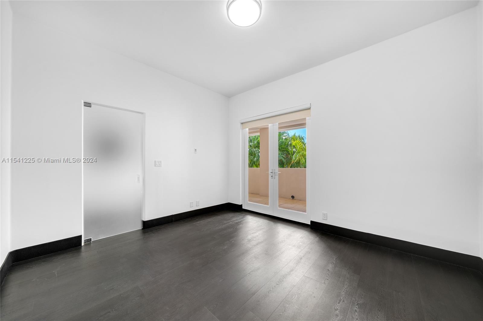 HARBORVIEW AT FISHER ISLA - Residential