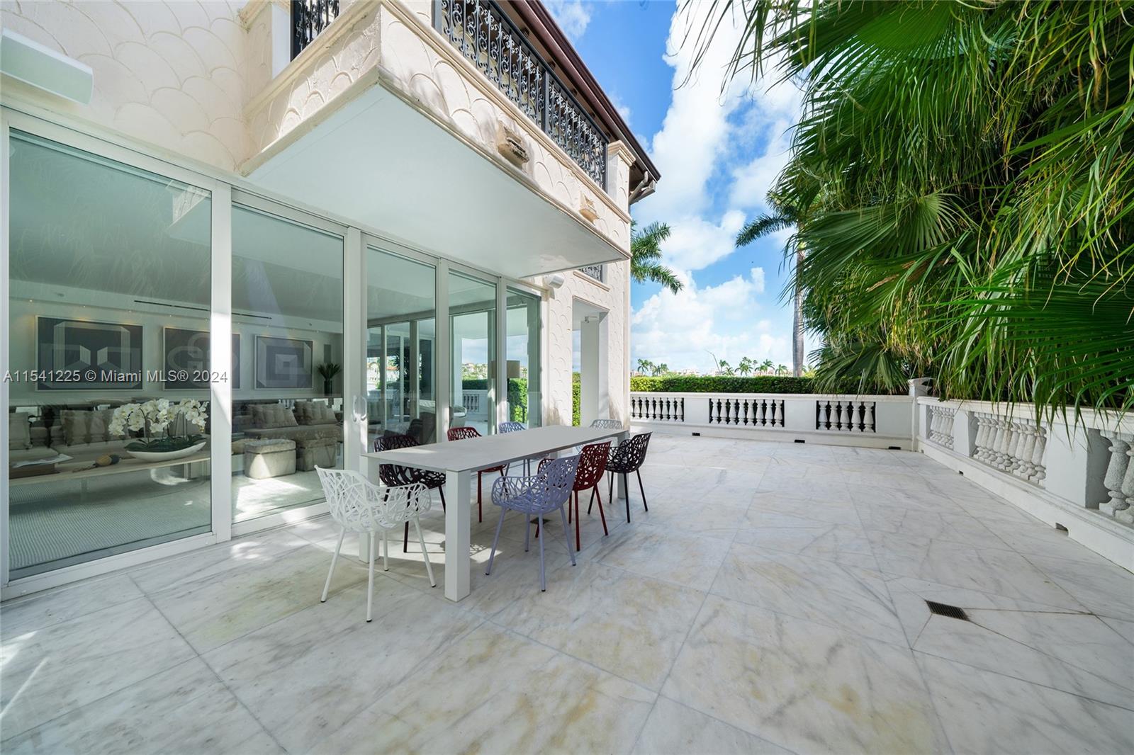 HARBORVIEW AT FISHER ISLA - Residential