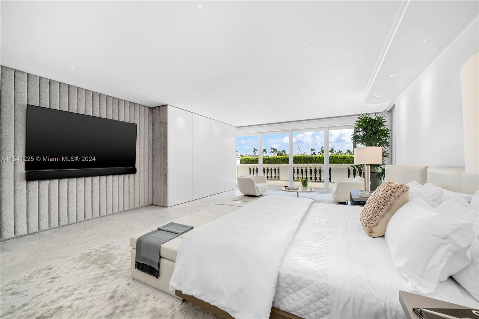 HARBORVIEW AT FISHER ISLA - Residential