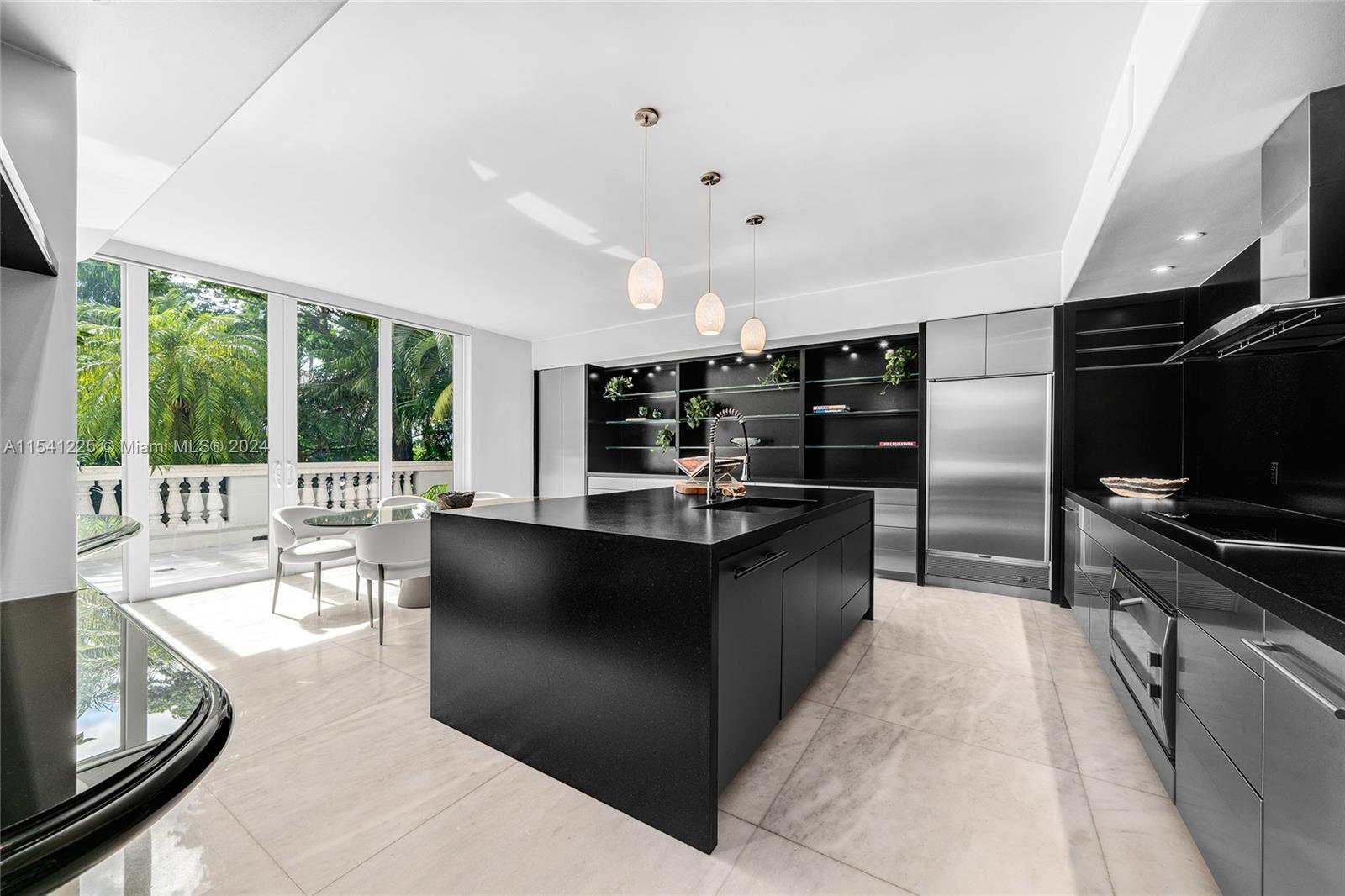 HARBORVIEW AT FISHER ISLA - Residential