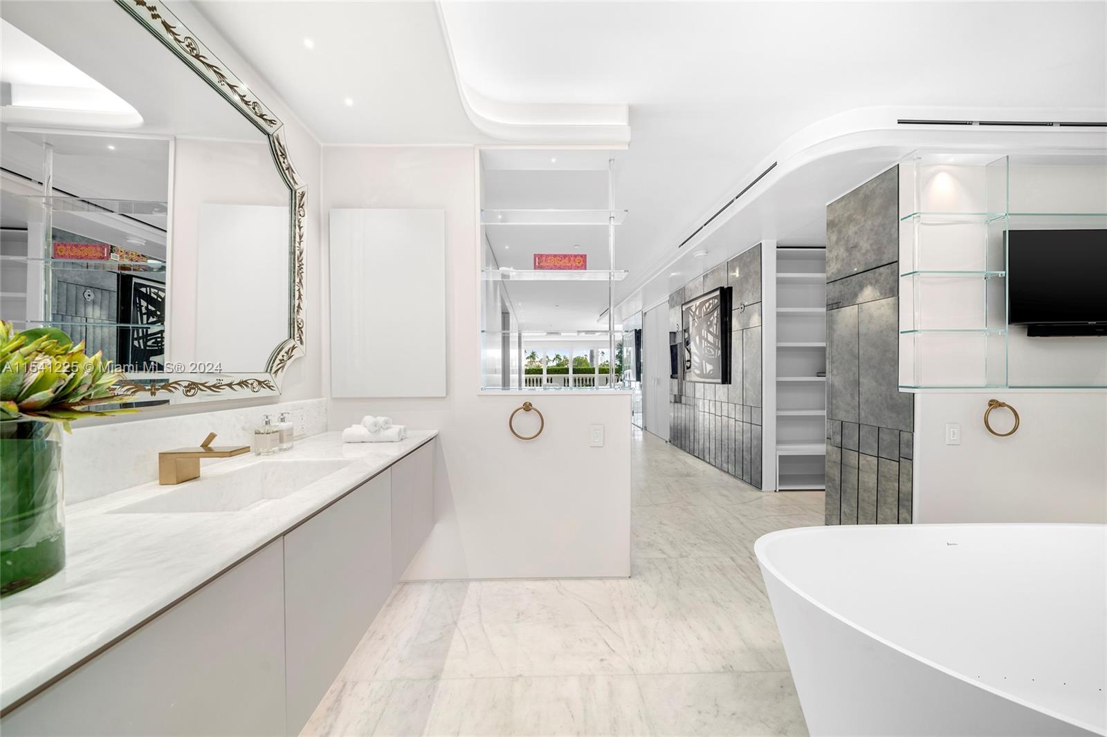 HARBORVIEW AT FISHER ISLA - Residential