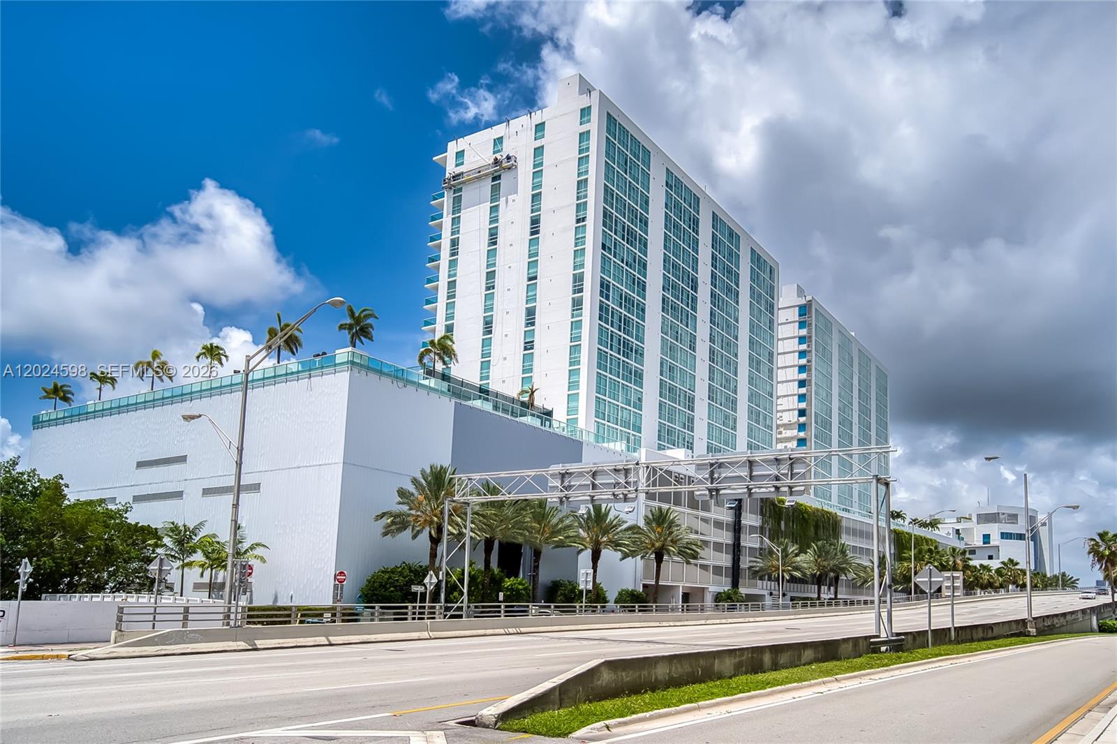 400 Sunny Isles Blvd 1202
