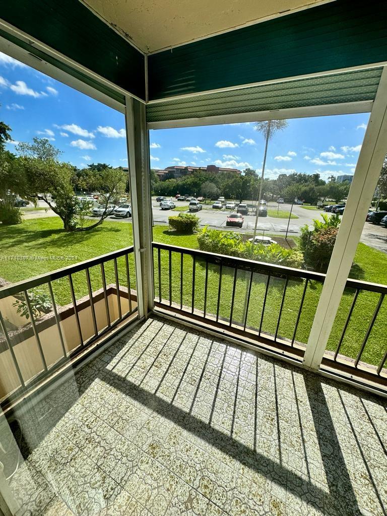 Rental Property at 7300 Nw 17th St 214, Plantation, Miami-Dade County, Florida - Bedrooms: 2 
Bathrooms: 2  - $1,800 MO.