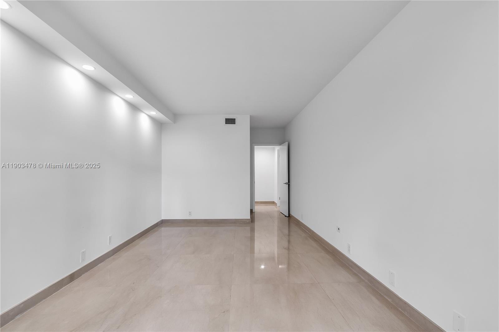 KEY COLONY NO 4 CONDO - Residential Lease