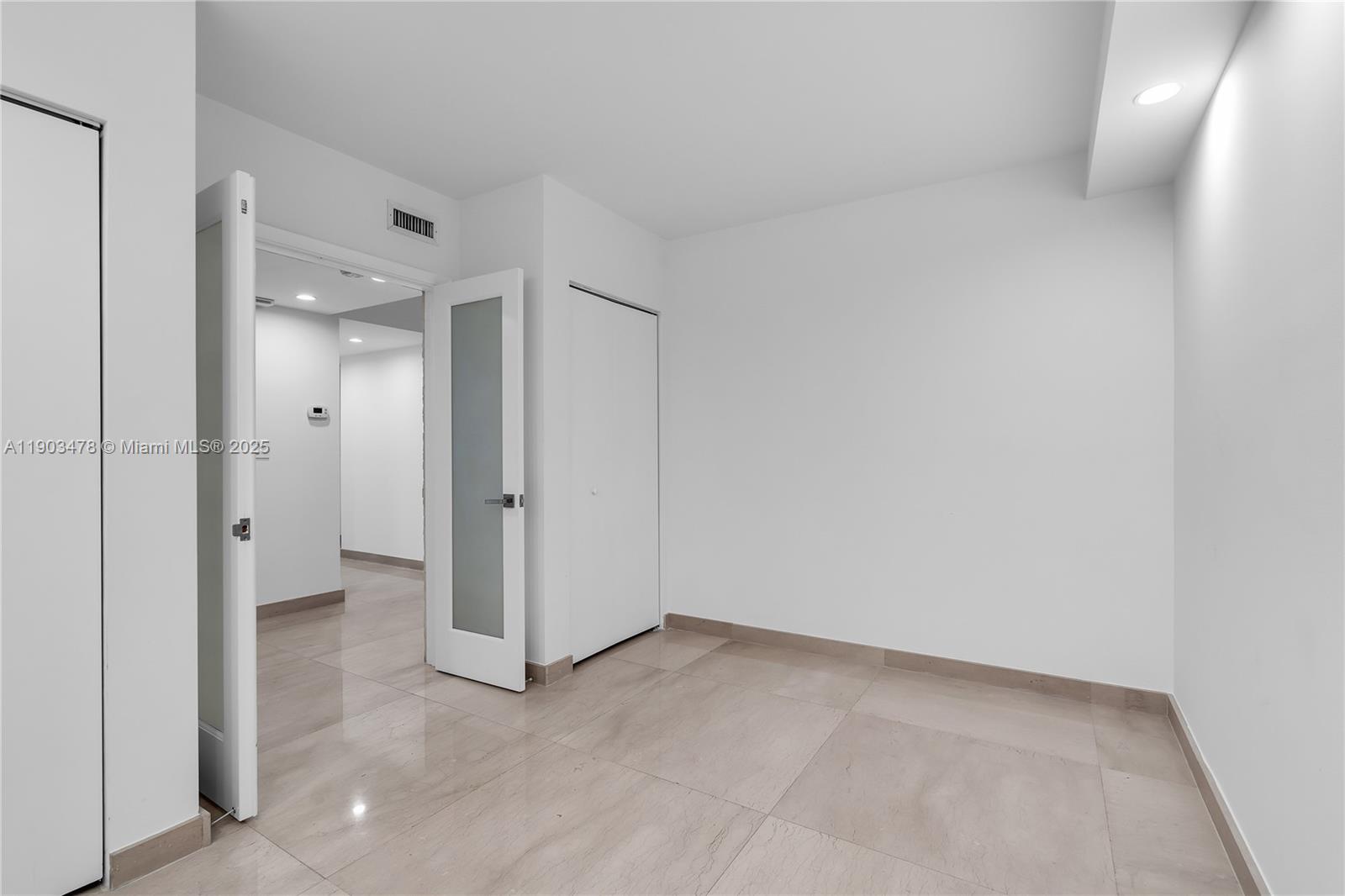 KEY COLONY NO 4 CONDO - Residential Lease