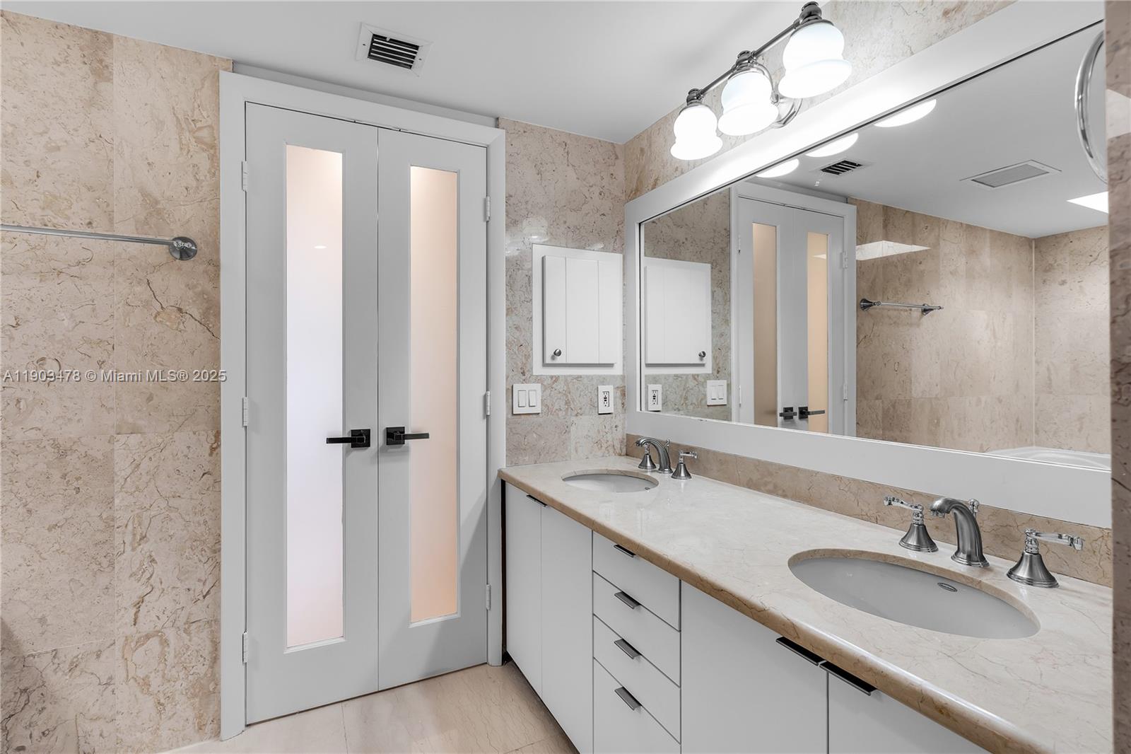 KEY COLONY NO 4 CONDO - Residential Lease