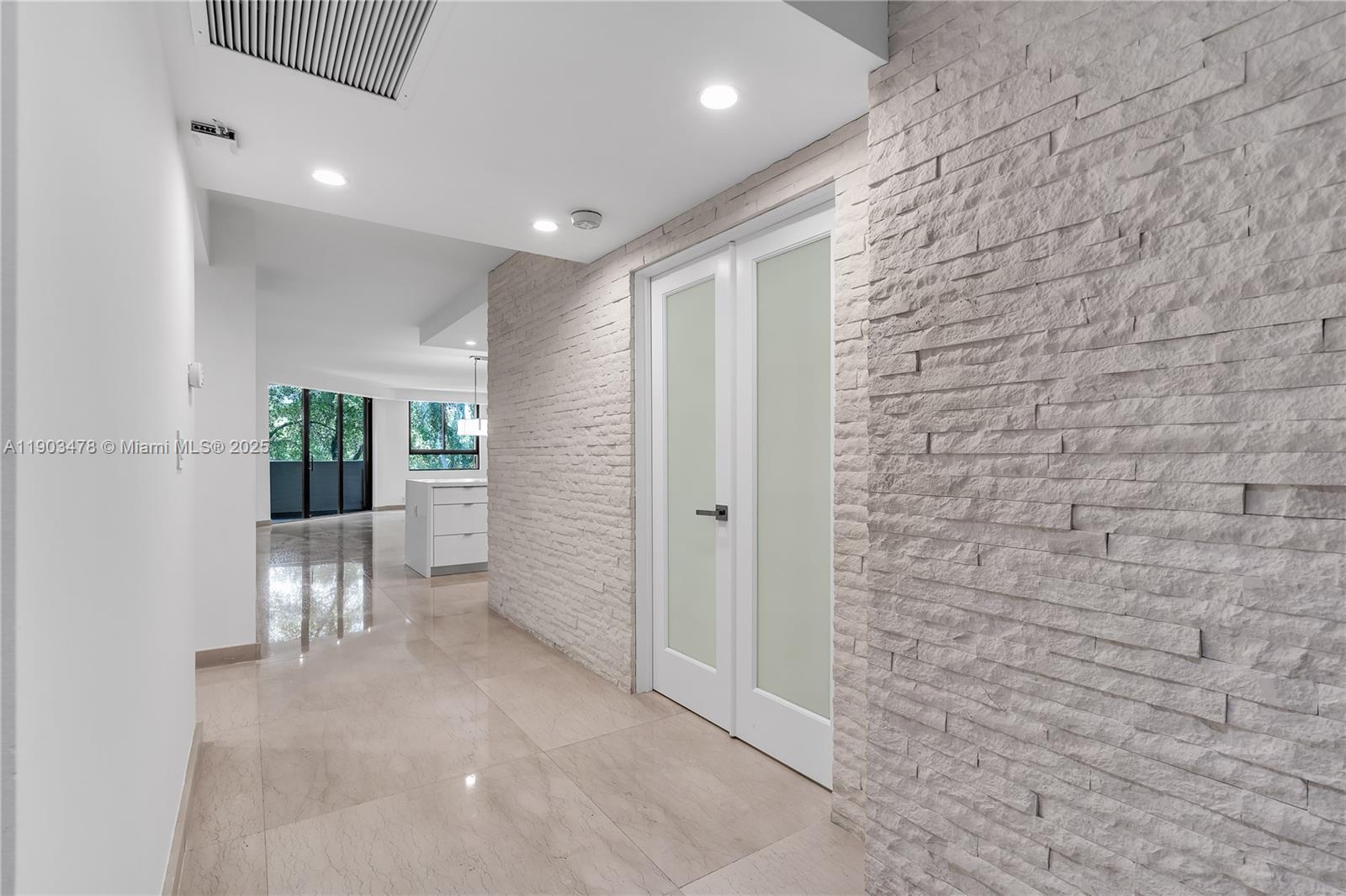 KEY COLONY NO 4 CONDO - Residential Lease