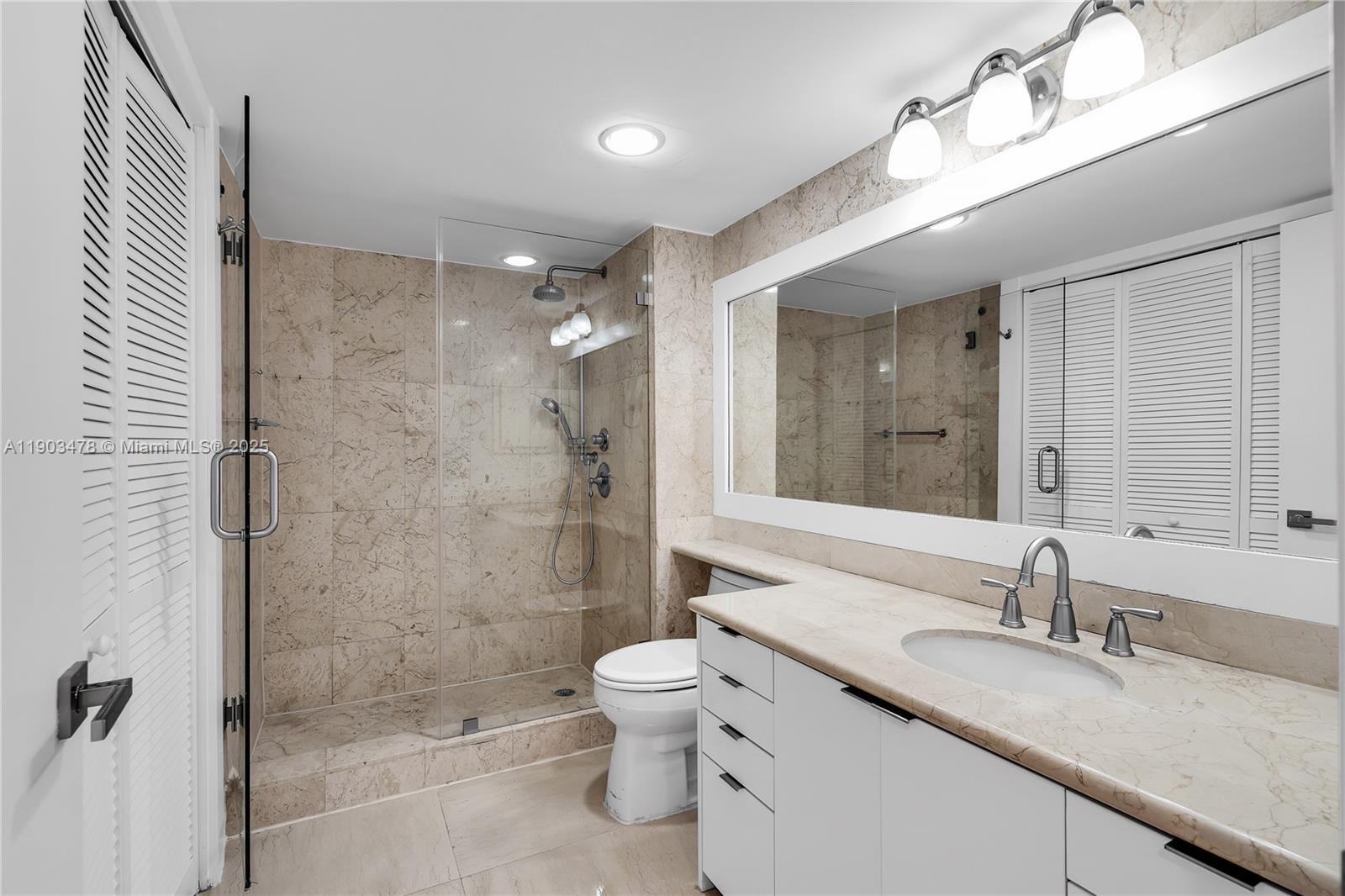 KEY COLONY NO 4 CONDO - Residential Lease