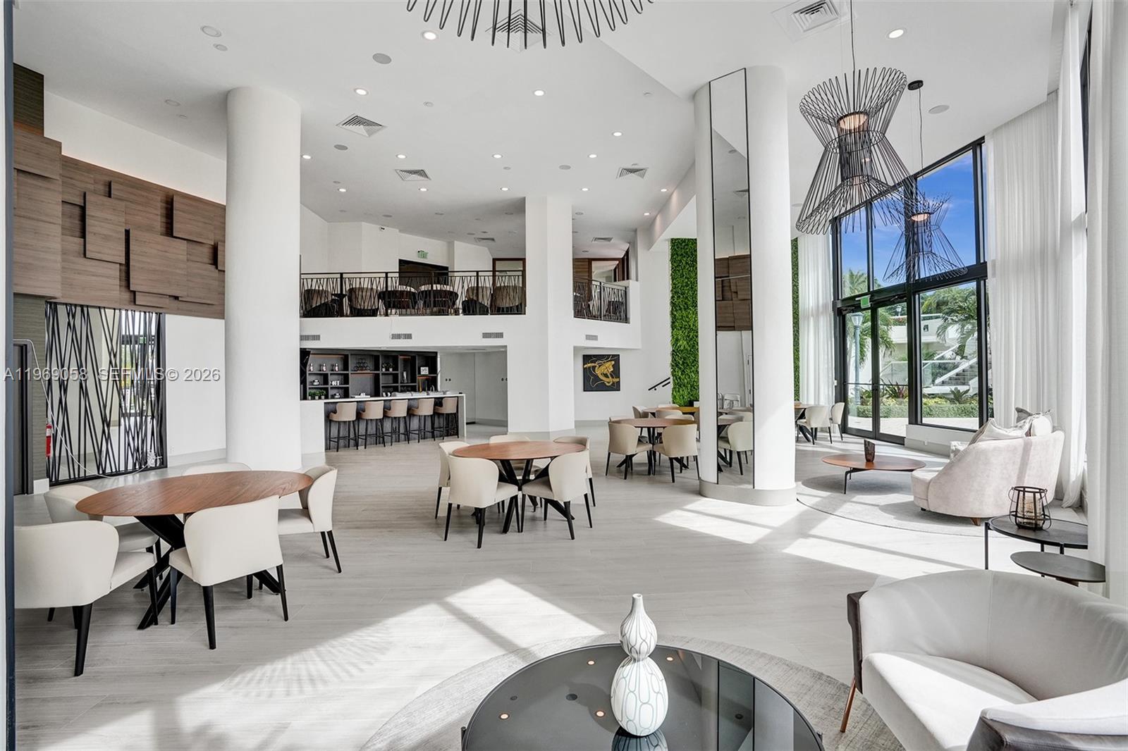 1000 ISL BLVD WILLIAMS IS - Residential