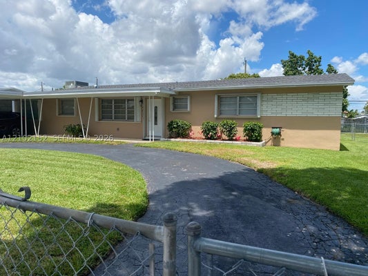 467 W 43RD PL, HIALEAH, FL 33012 - Image 0c9eea4cfcdca20041f36d6cff347f85/1036498507