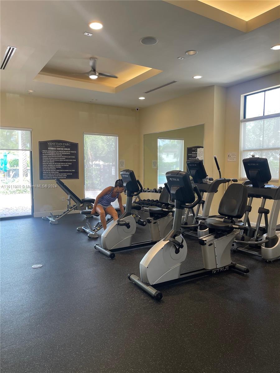 VENETIAN PARC WEST - Residential Lease