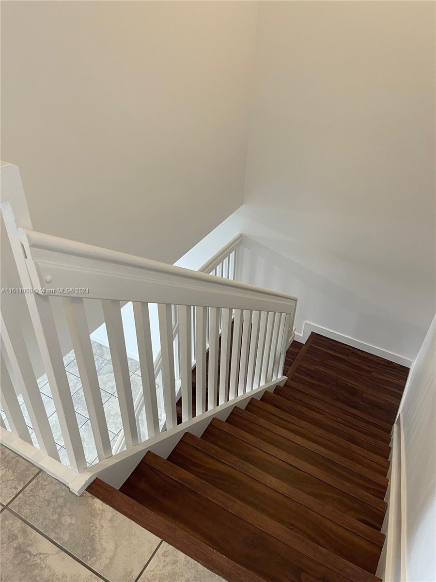 VENETIAN PARC WEST - Residential Lease