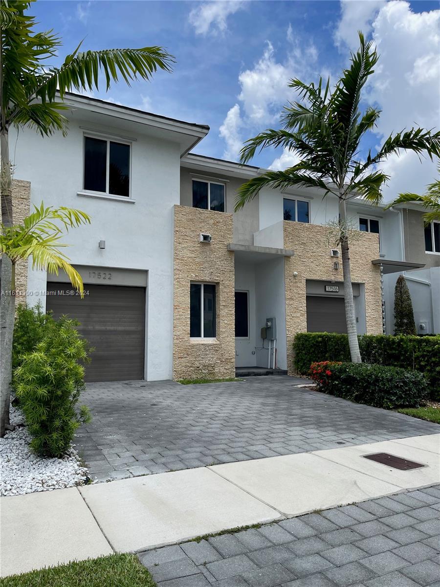 This beautiful townhouse with 3 Bedrooms and 2.5 Baths, one car garage, is in the desirable Venetian Parc community. Freshly painted and move-in ready, the first floor features a spacious family room and dining area with views of the patio. Tile flooring enhances the elegance, and the kitchen boasts stainless steel appliances. The clubhouse features an infinity pool, a children's playground, and a fitness center. Conveniently located near major highways, shopping, and more...