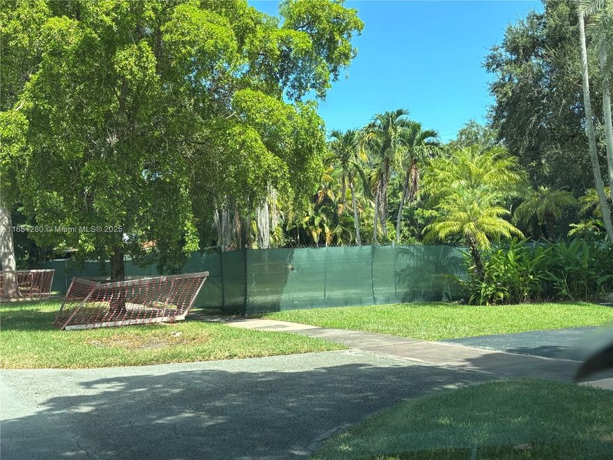 A 10,000.00  Sq ft  shovel -ready lot in a beautiful  quiet tree-lined street in Coral Gables .
Build your dream home  5 bedroom/6 1/2 bathrooms 5312 sq. Ft. near Sunset elementary school,  fine shopping/dining and parks in a most desirable neighborhood. To be sold ready to build with approved plans and permits for construction.