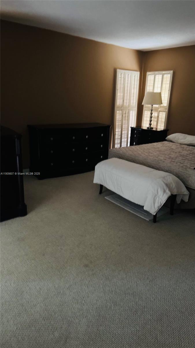 NO 10 PALM-AIRE COUNTRY C - Residential Lease