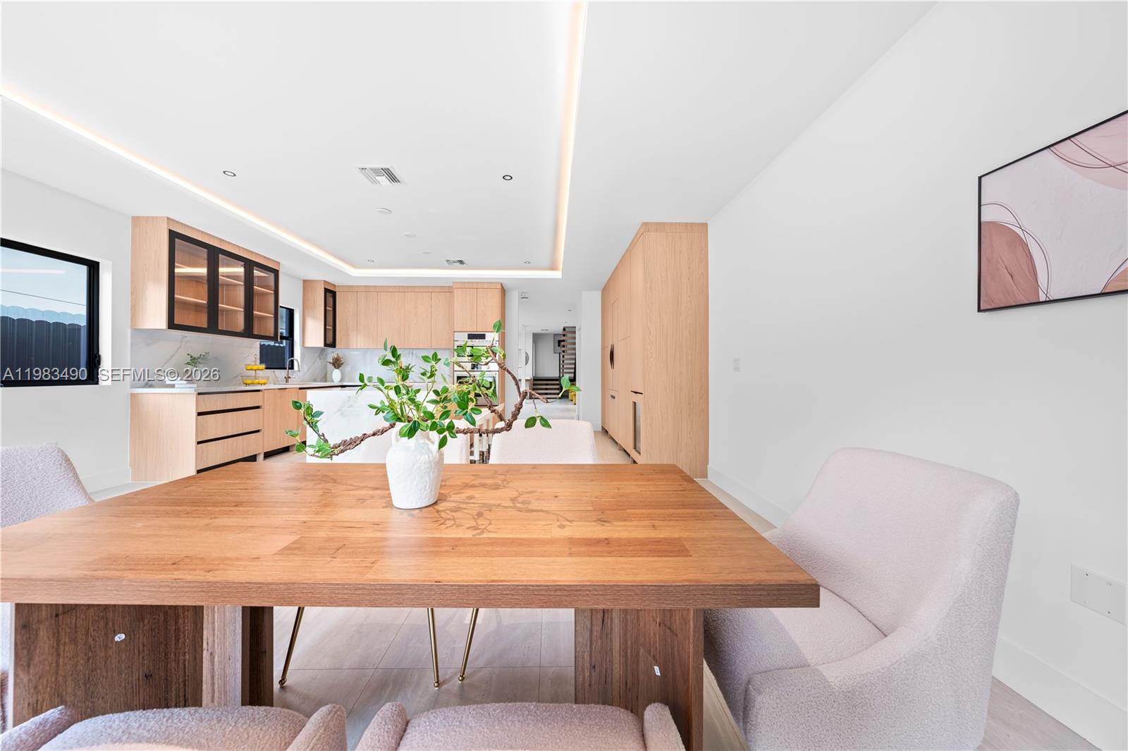 MIAMI SUBURBAN ACRES - Residential