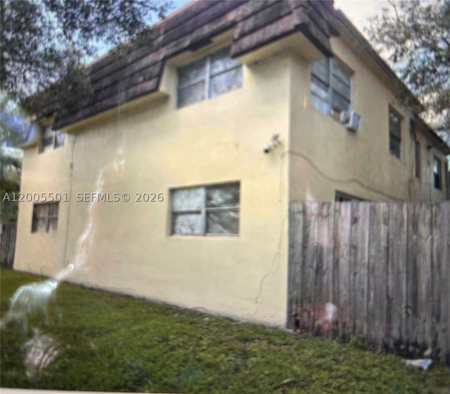 3820 SW 60th Ter 1, Davie FL 33314