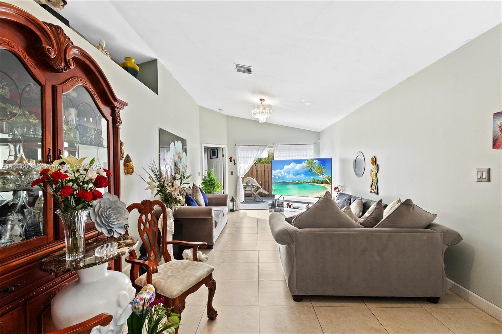615 NW 108th Ter