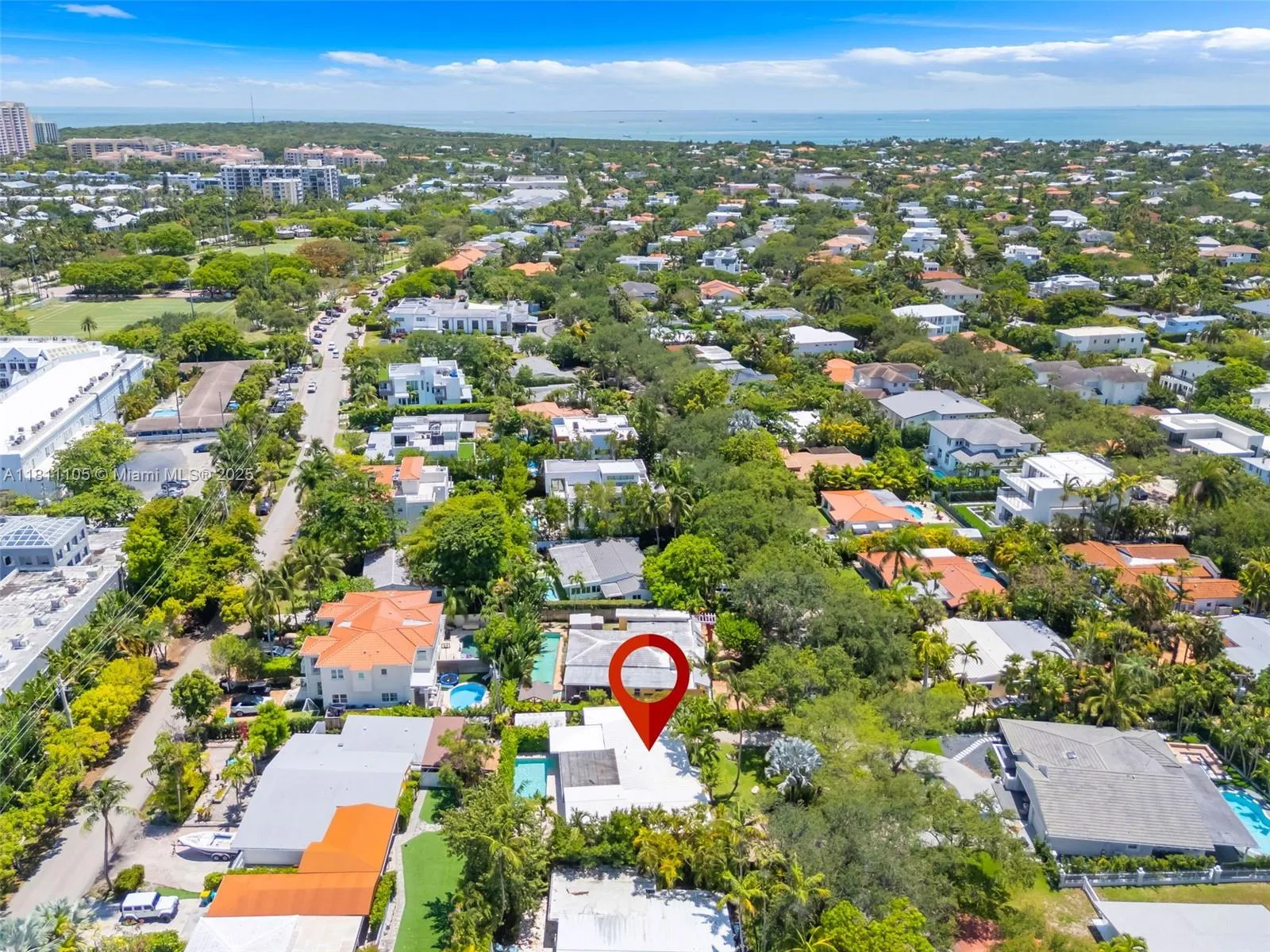 Key Biscayne, Florida 33149, United States, 4 Bedrooms Bedrooms, ,2 BathroomsBathrooms,Residential,Active,138696