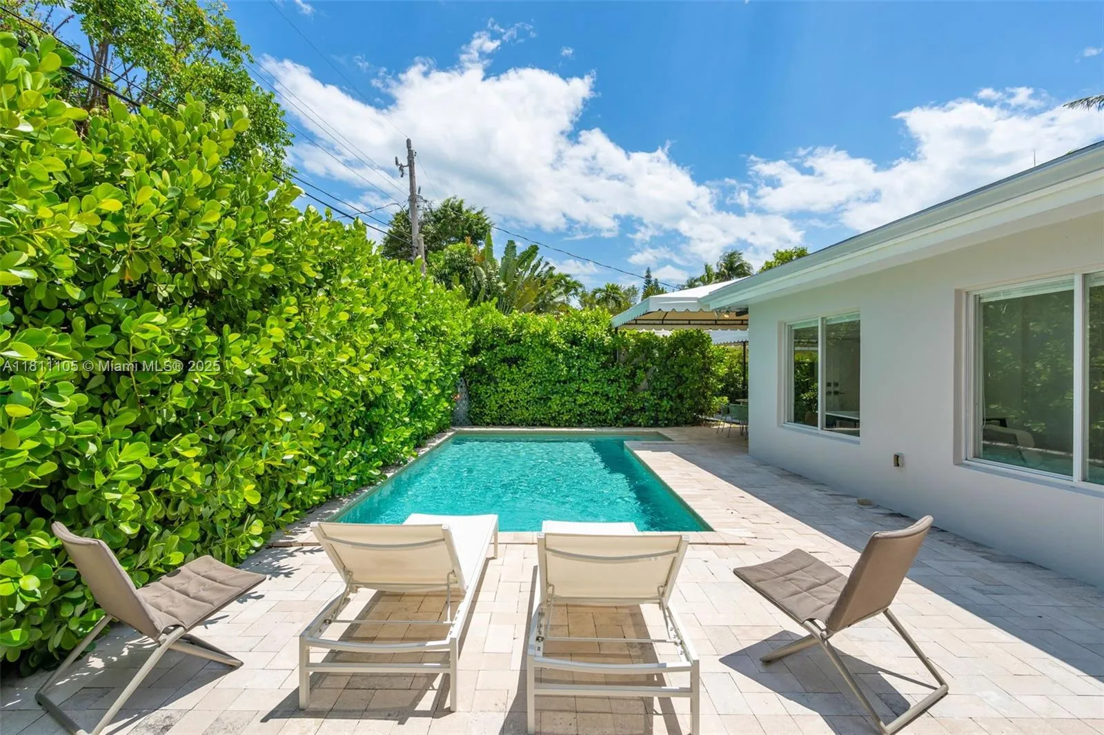 Key Biscayne, Florida 33149, United States, 4 Bedrooms Bedrooms, ,2 BathroomsBathrooms,Residential,Active,138696