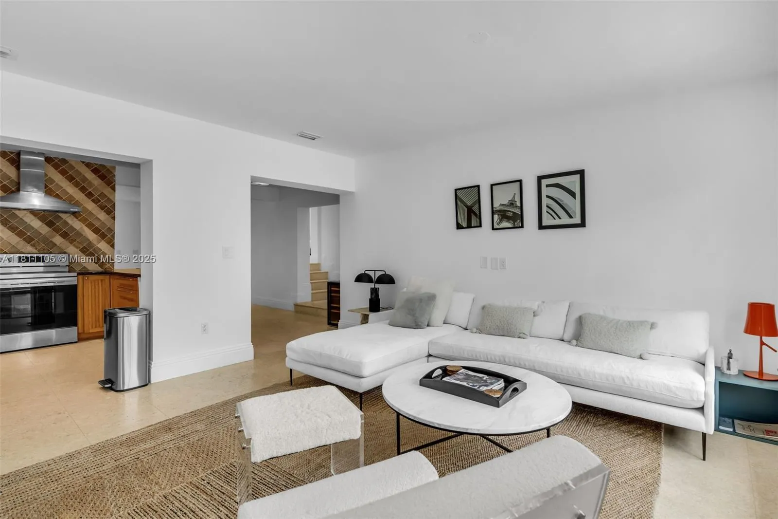 Key Biscayne, Florida 33149, United States, 4 Bedrooms Bedrooms, ,2 BathroomsBathrooms,Residential,Active,138696