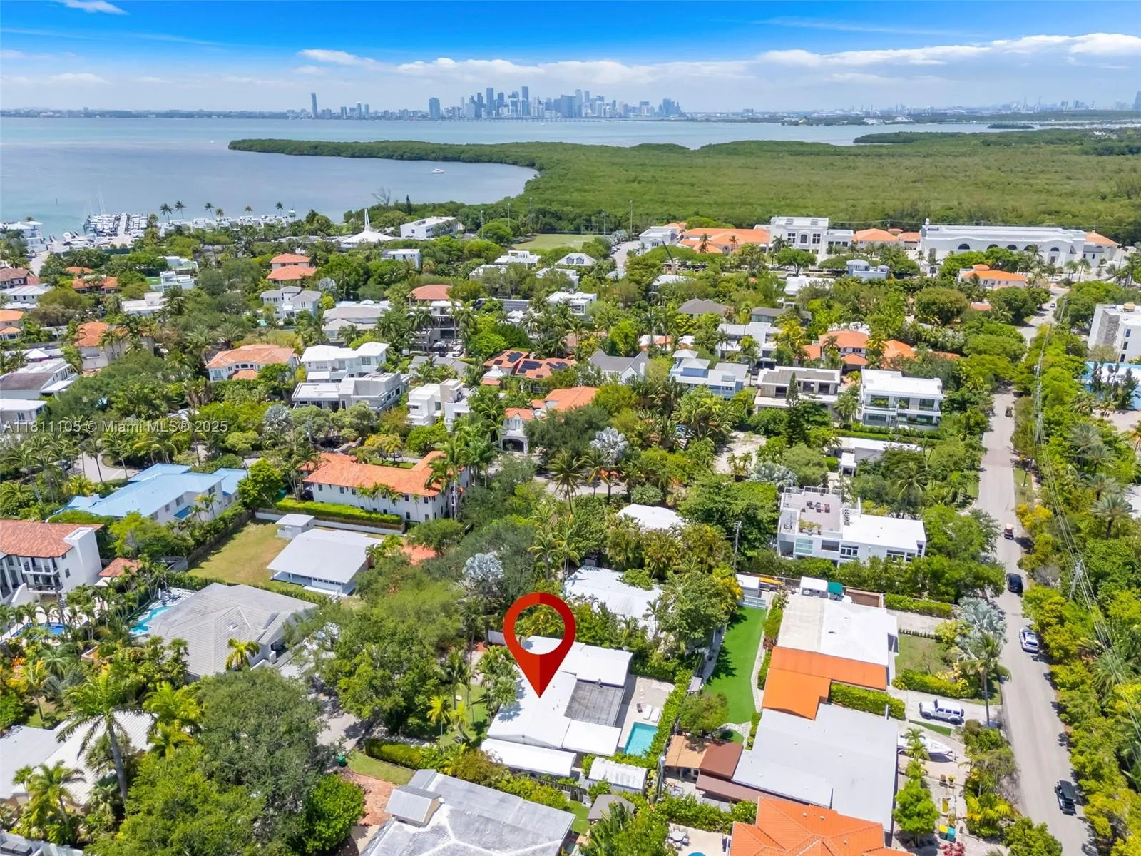 Key Biscayne, Florida 33149, United States, 4 Bedrooms Bedrooms, ,2 BathroomsBathrooms,Residential,Active,138696