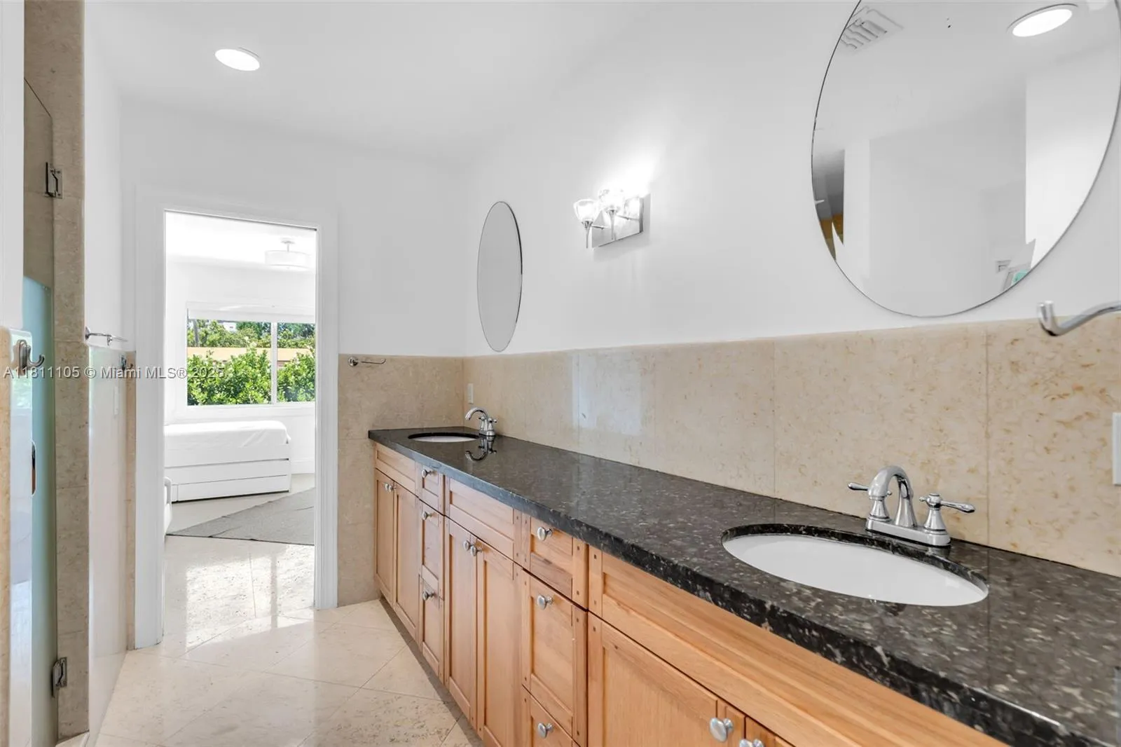 Key Biscayne, Florida 33149, United States, 4 Bedrooms Bedrooms, ,2 BathroomsBathrooms,Residential,Active,138696