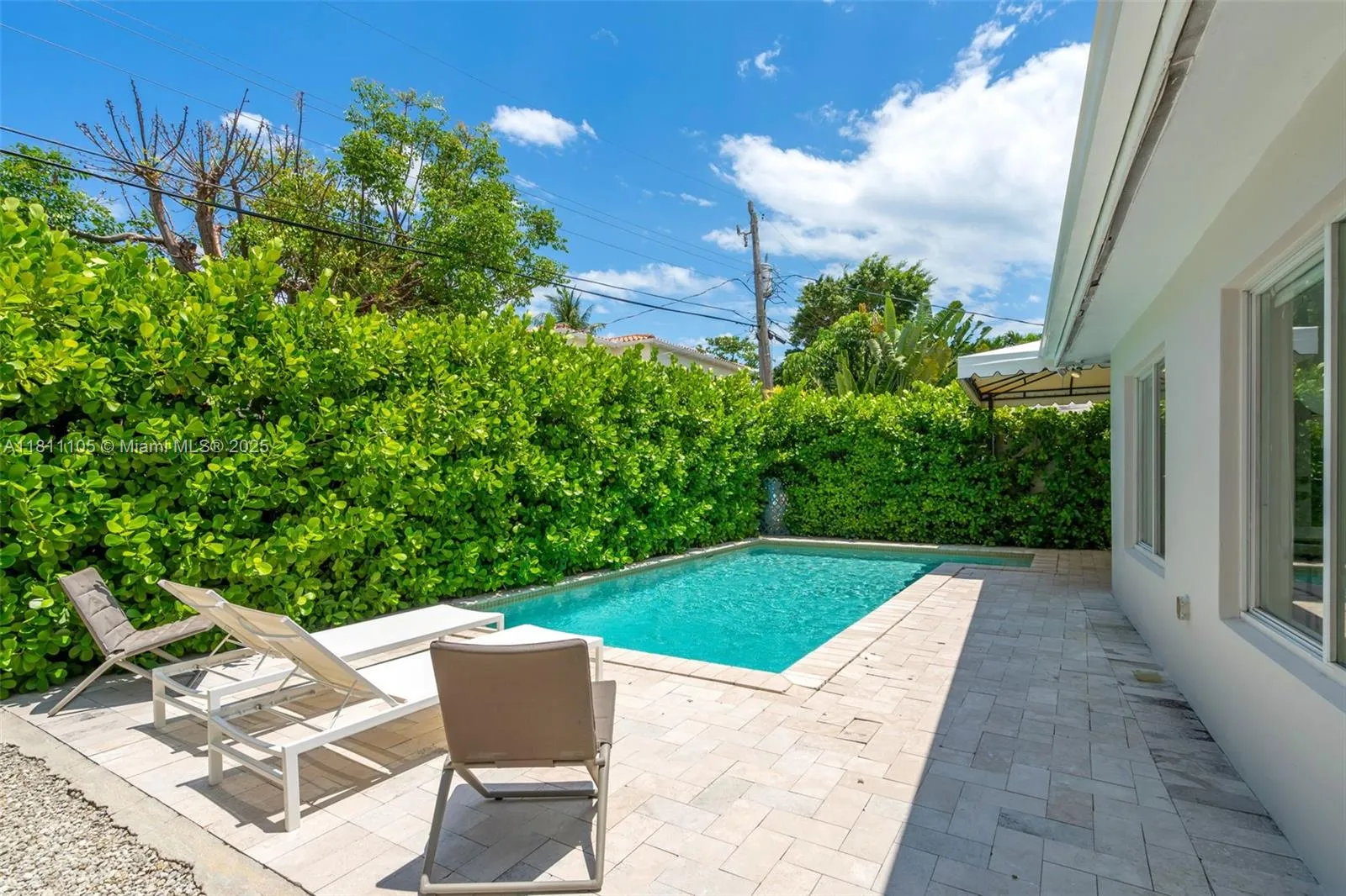 Key Biscayne, Florida 33149, United States, 4 Bedrooms Bedrooms, ,2 BathroomsBathrooms,Residential,Active,138696