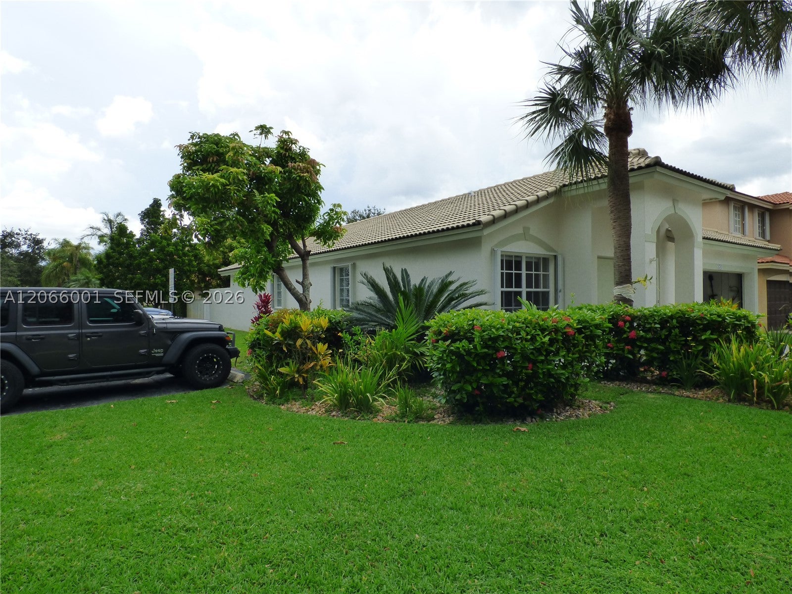 474 SW 205th Ave
