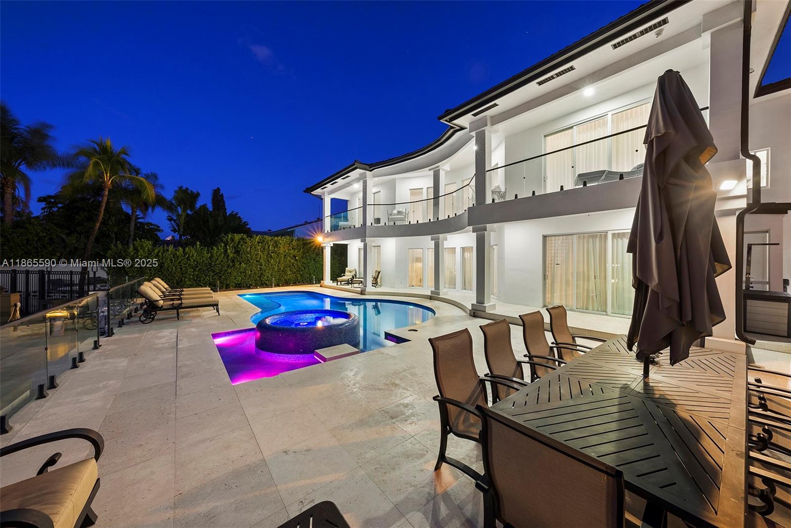 EASTERN SHORES - Residential