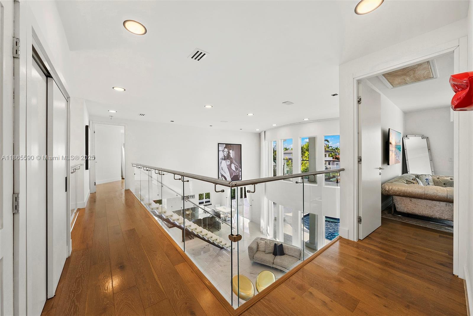 EASTERN SHORES - Residential