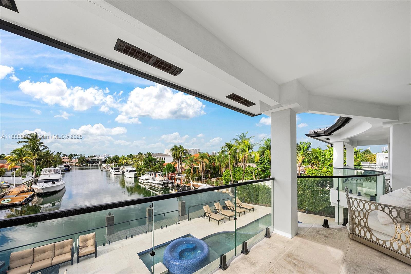 EASTERN SHORES - Residential