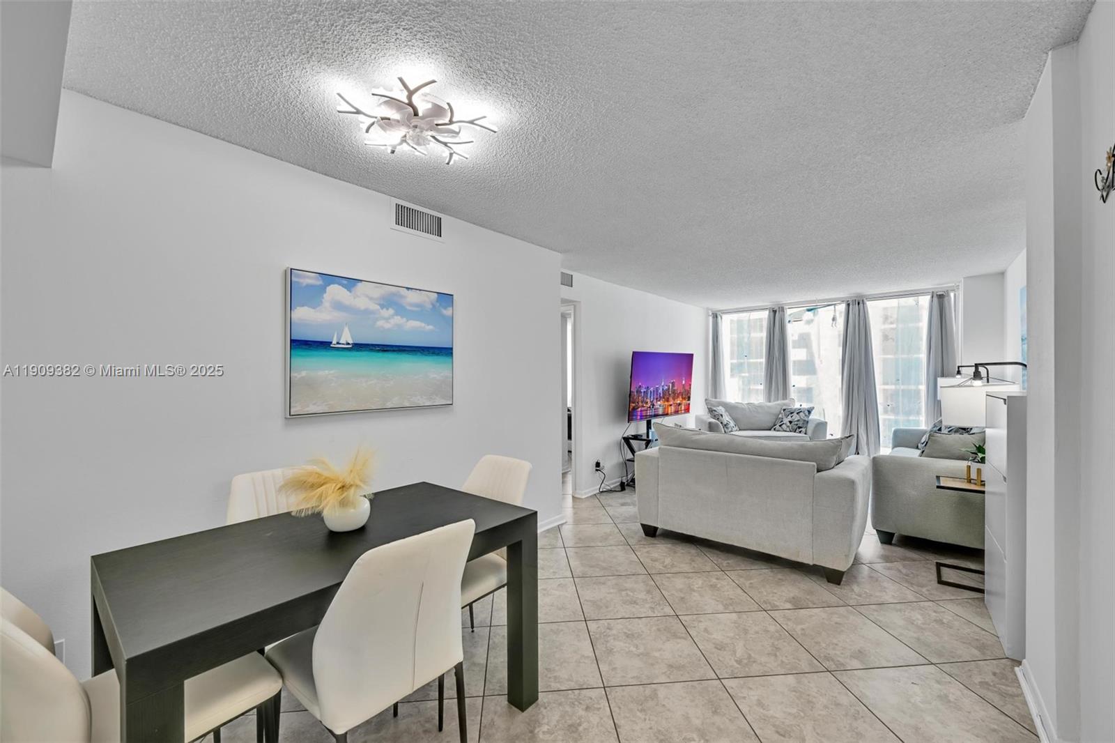 POMPANO BEACH CLUB CONDO - Residential Lease