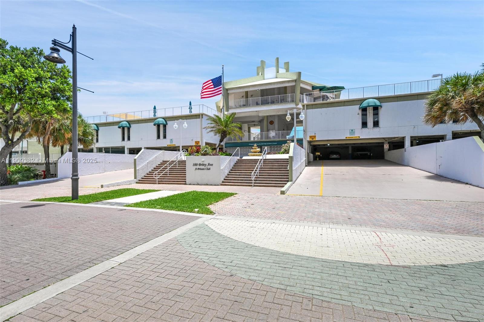 POMPANO BEACH CLUB CONDO - Residential Lease