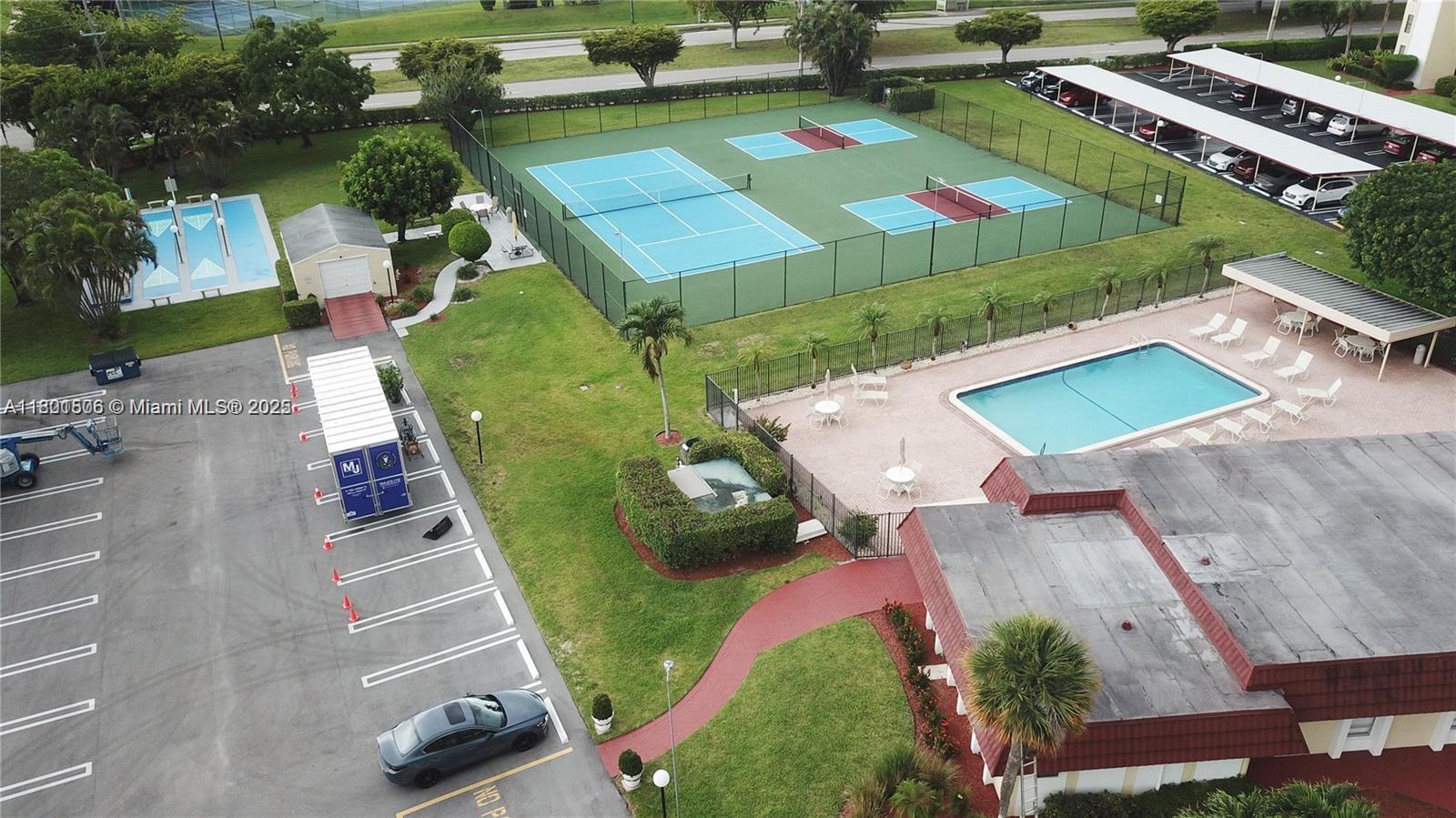 BARWOOD CONDO - Residential Lease