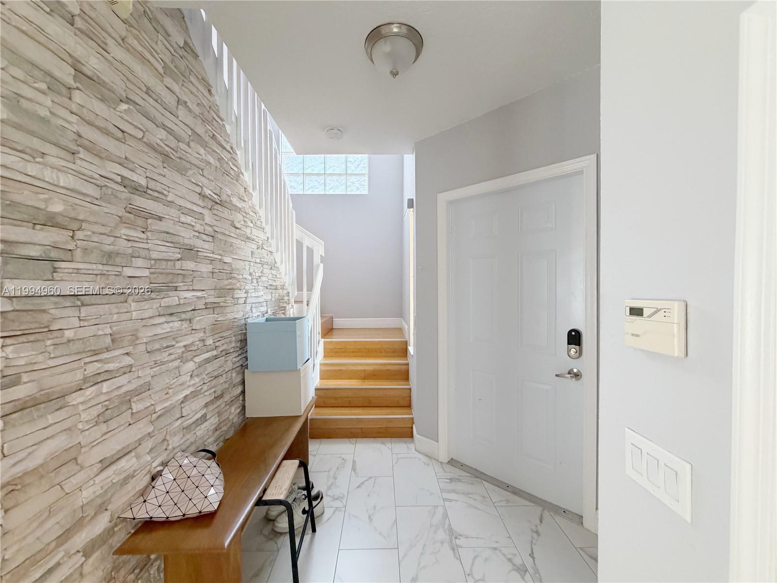 NAUTICA ISLES 4 - Residential Lease