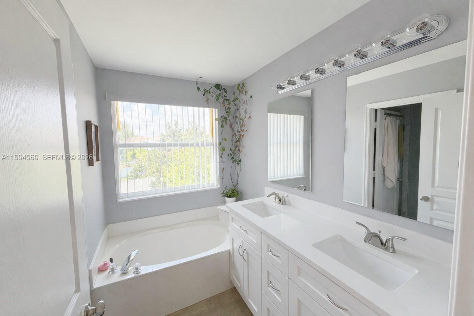 NAUTICA ISLES 4 - Residential Lease